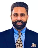 Gurkirtan Singh Wararh, Winnipeg, Real Estate Agent